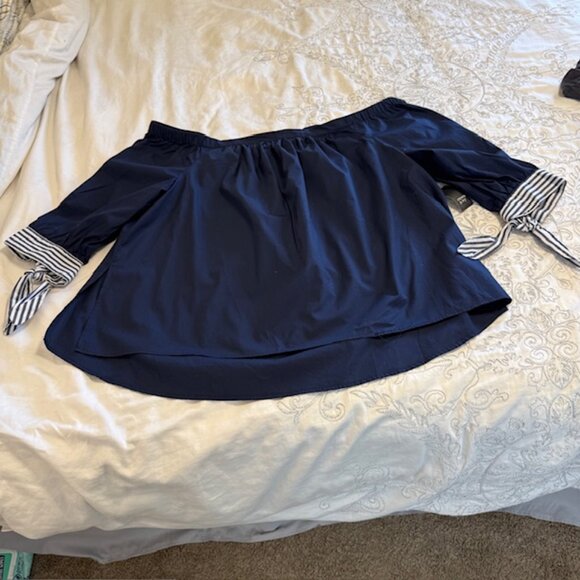 Crown & Ivy Off Shoulder 3/4 Sleeve Ties Navy & White Top Size 3X Nautical Coast - Picture 2 of 9